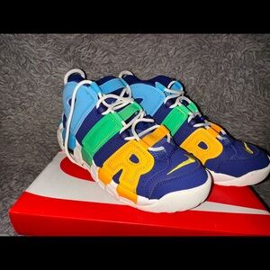 Nike Uptempo Youth Sneakers Boys Size 6